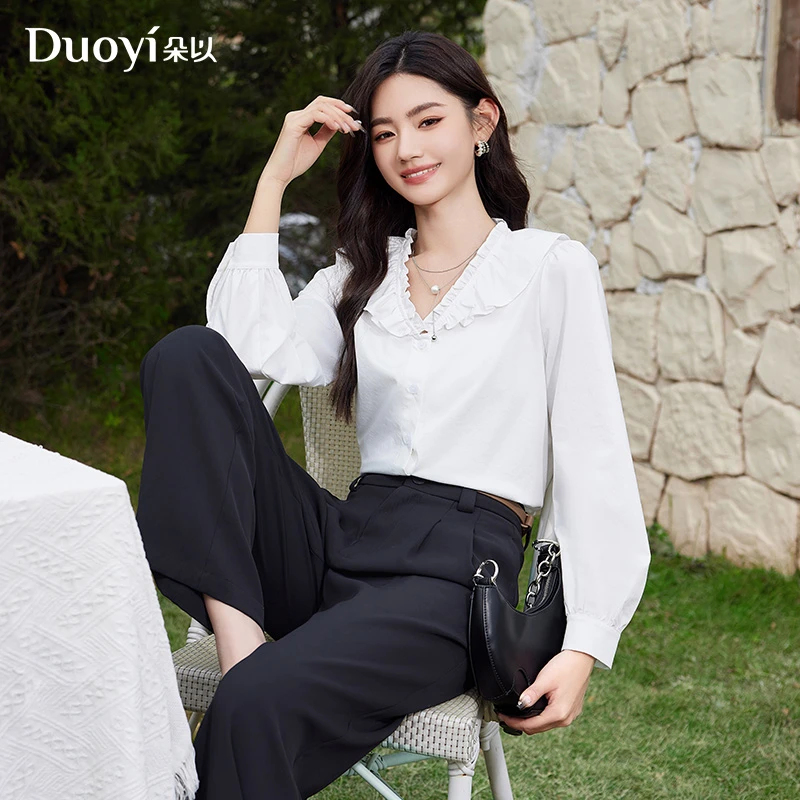 朵以春通勤简约木耳边荷叶边V领白衬衫宽松长袖上衣39VC129001