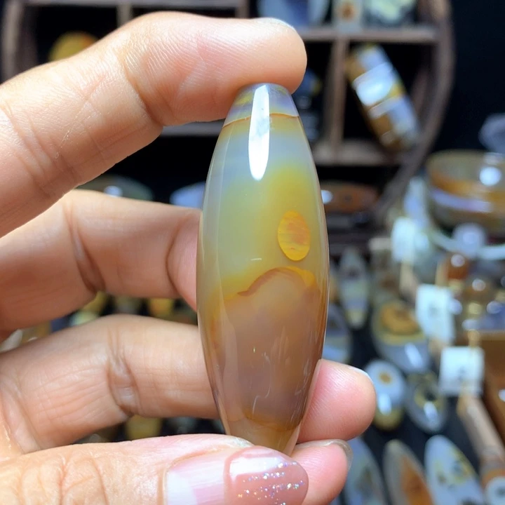 玛瑙/玉髓颈饰未镶嵌一***&