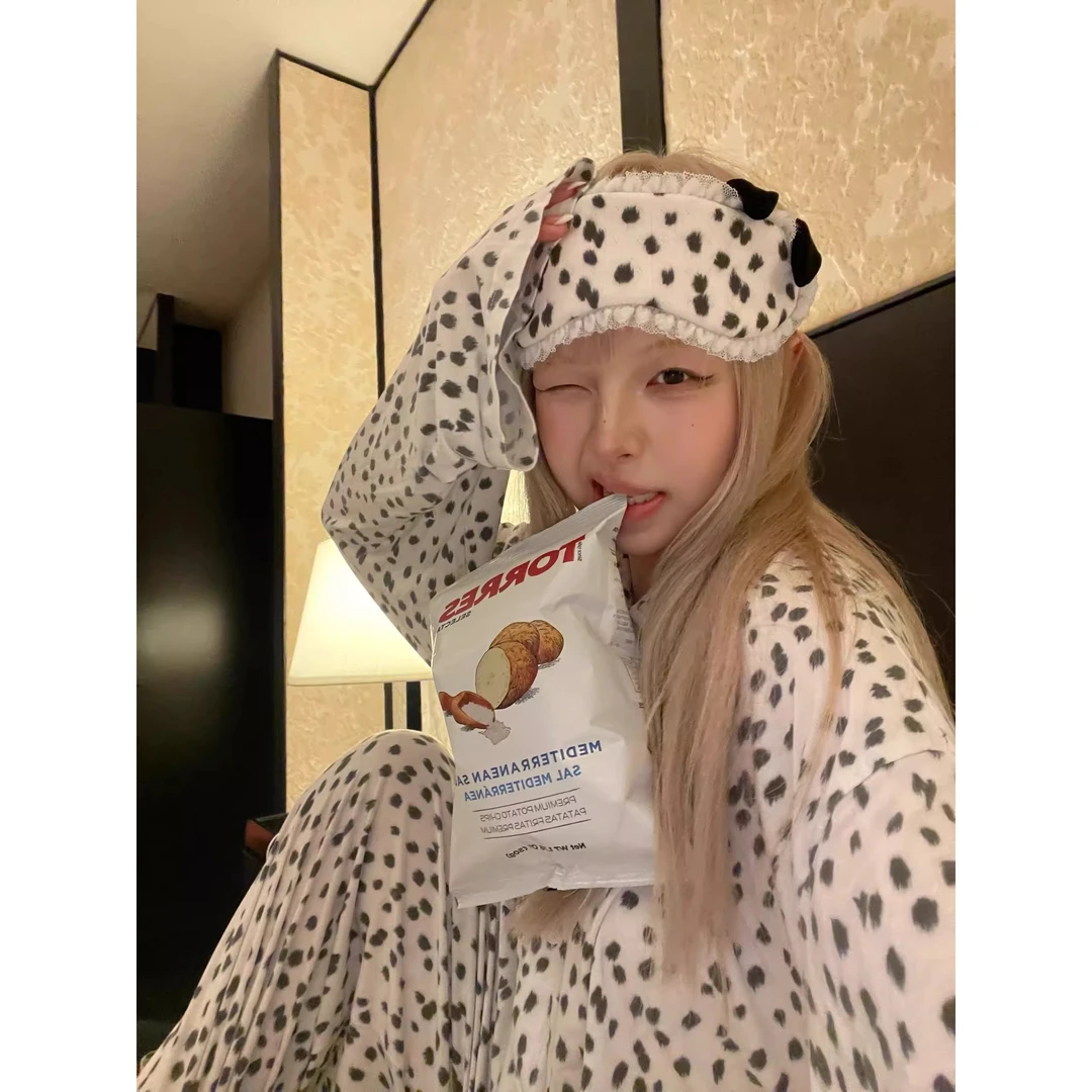 韩版高级感时尚豹纹长袖睡衣女款2025夏季舒适开衫长裤家居服套装