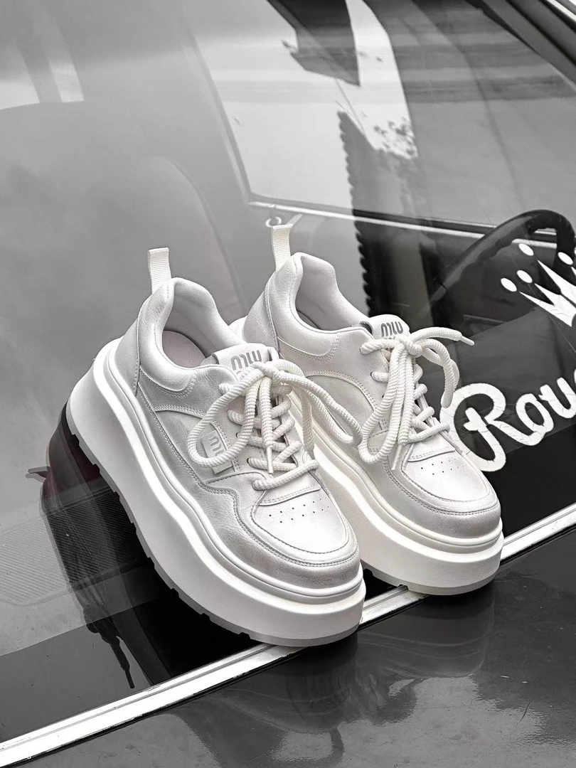 2025新款真皮增高珠光牛皮小白鞋女百搭潮鞋运动休闲鞋新款小白鞋