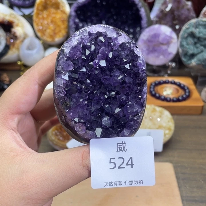 未镶嵌珠宝半成品水晶
