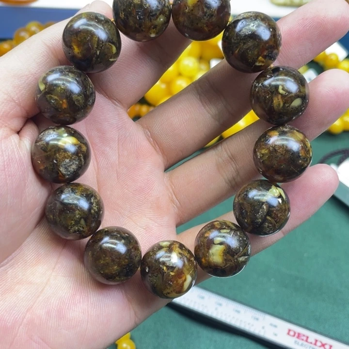 琥珀未镶嵌珠宝奇石