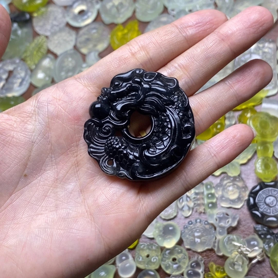 蛇纹石玉合金颈饰