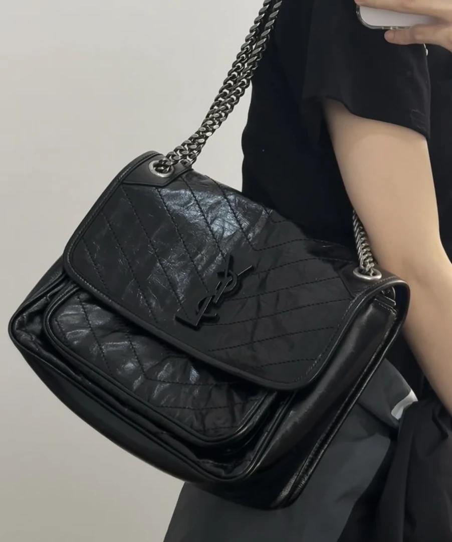 95新 YSL/圣罗兰 多宝二奢/97698/21年 新款D扣中号niki