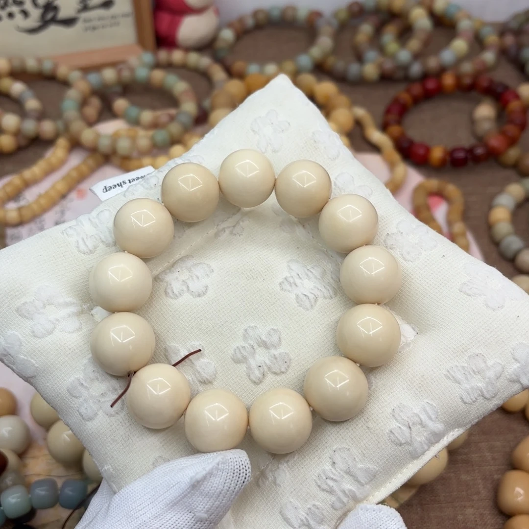 吊坠菩提根/象牙果20干磨微瑕牙果圆珠福利807