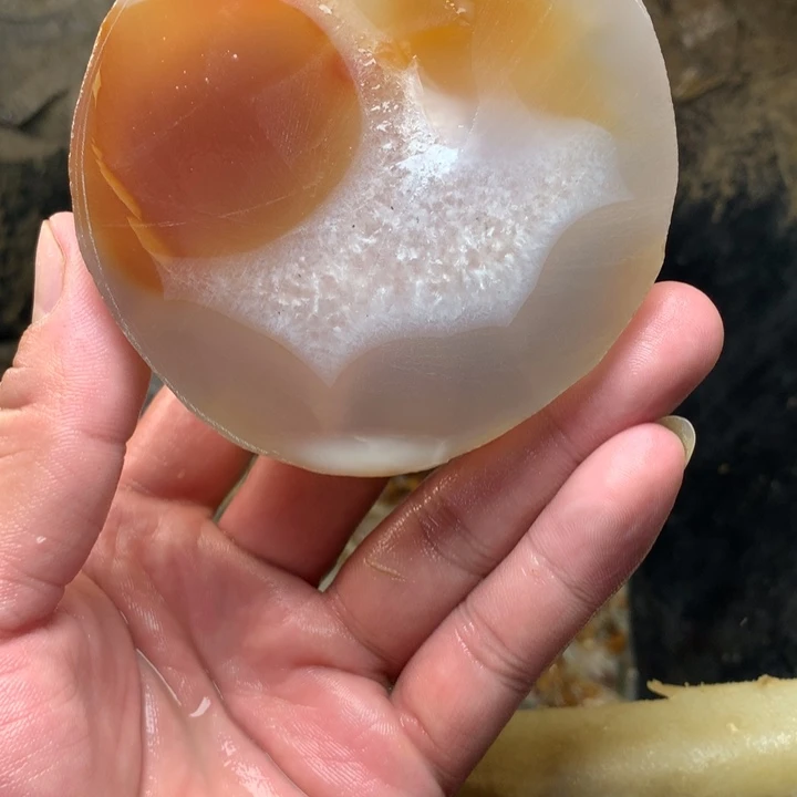 杨***依定制玛瑙定制玛瑙材质不退货