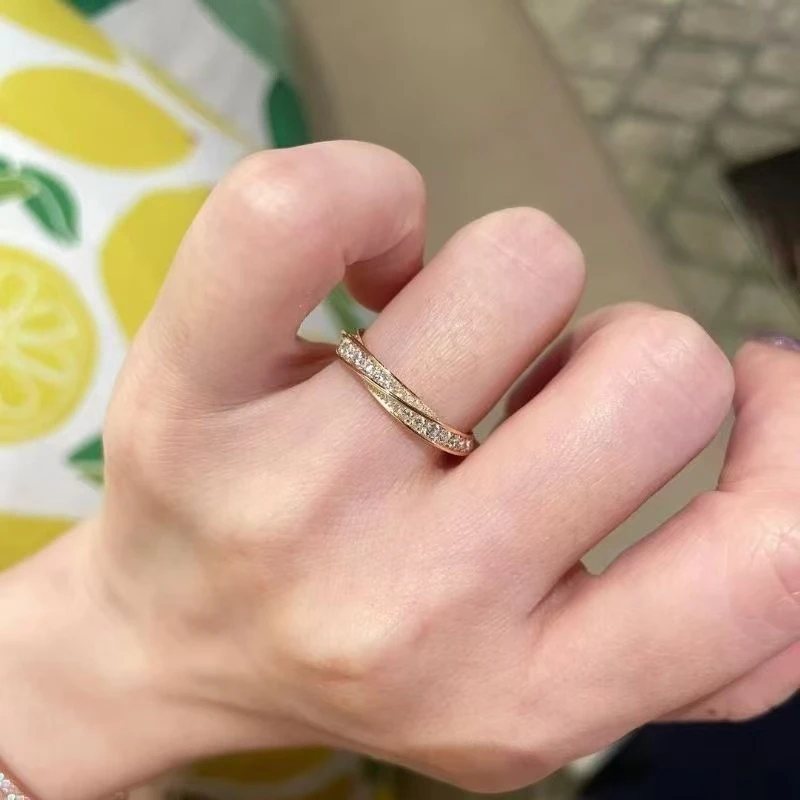 [南非优钻】NFYZ   莫比乌斯宽版时尚百搭女戒0.2CT