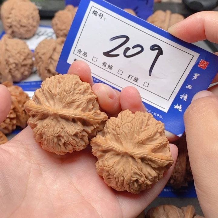 把件桃核43苹果园209号牌