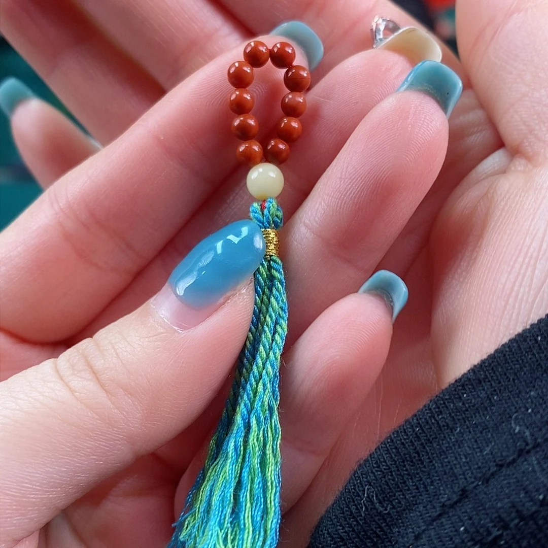 蜜蜡珠宝奇石未镶嵌