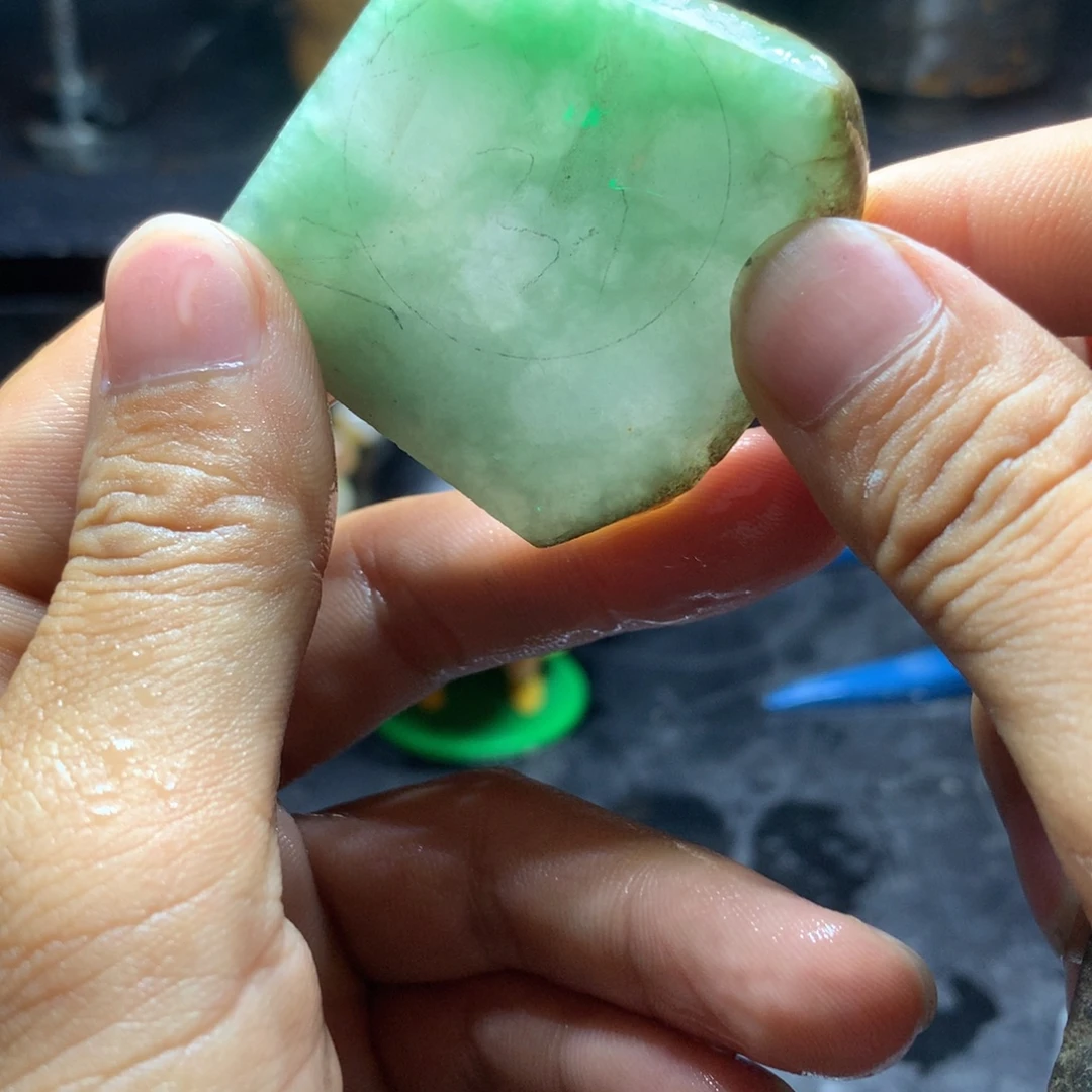 定制翡翠未镶嵌翡翠