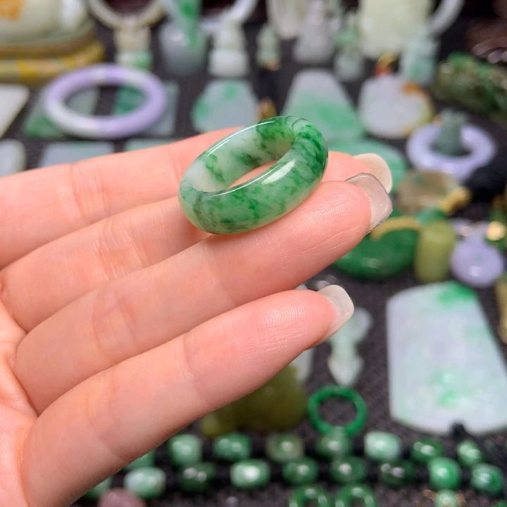 胖***@翡翠挂件未镶嵌清