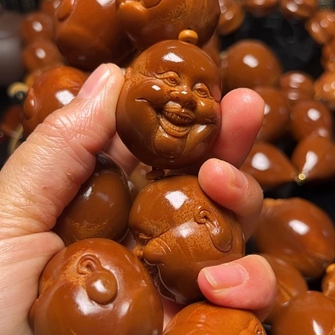 哥***你橄榄核手串/手链开心
