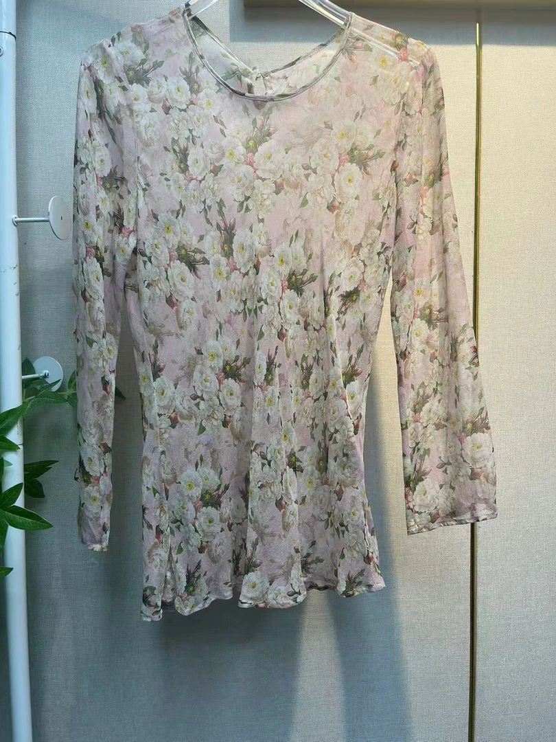 真丝长袖显瘦夏季碎花气质防晒百搭极简风修身圆领上衣