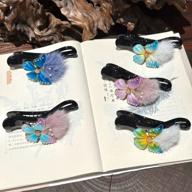 蝴蝶毛球掐丝懒人夹 非遗手工绒花发饰边夹日常百搭发饰