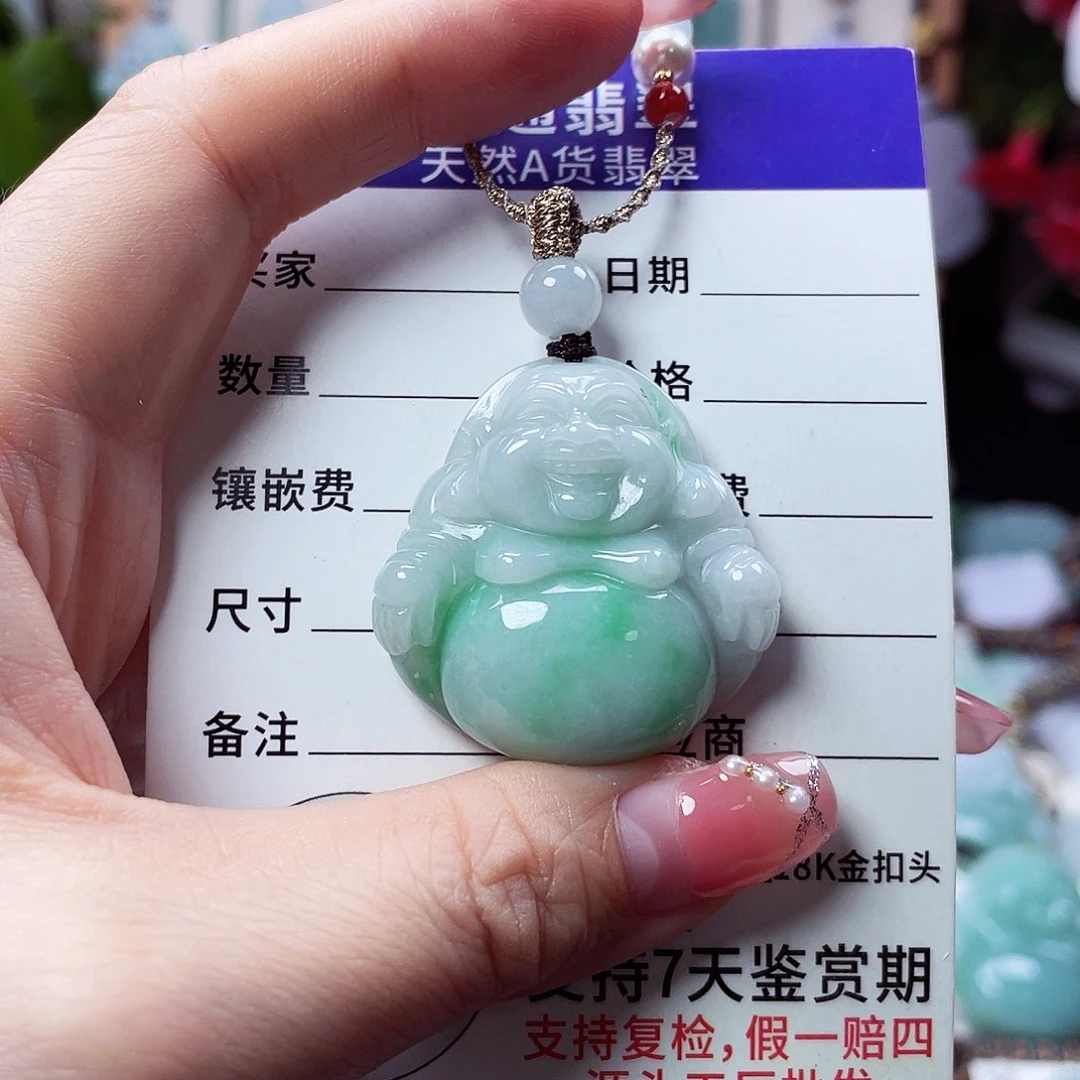 翡翠未镶嵌颈饰佛公33