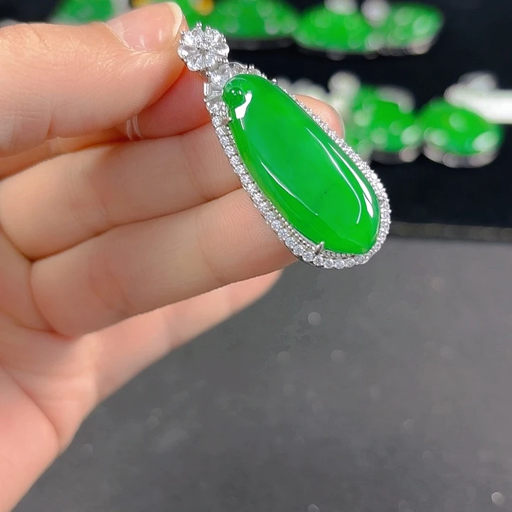 翡翠银S925镶嵌吊坠(不含链)