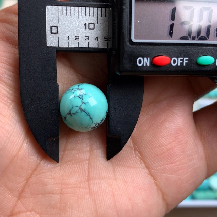 【闪购商品】绿松石未镶嵌圆珠