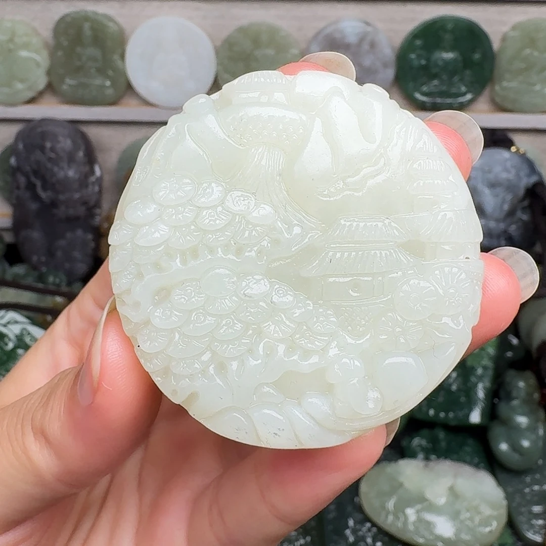 颈饰未镶嵌和田玉