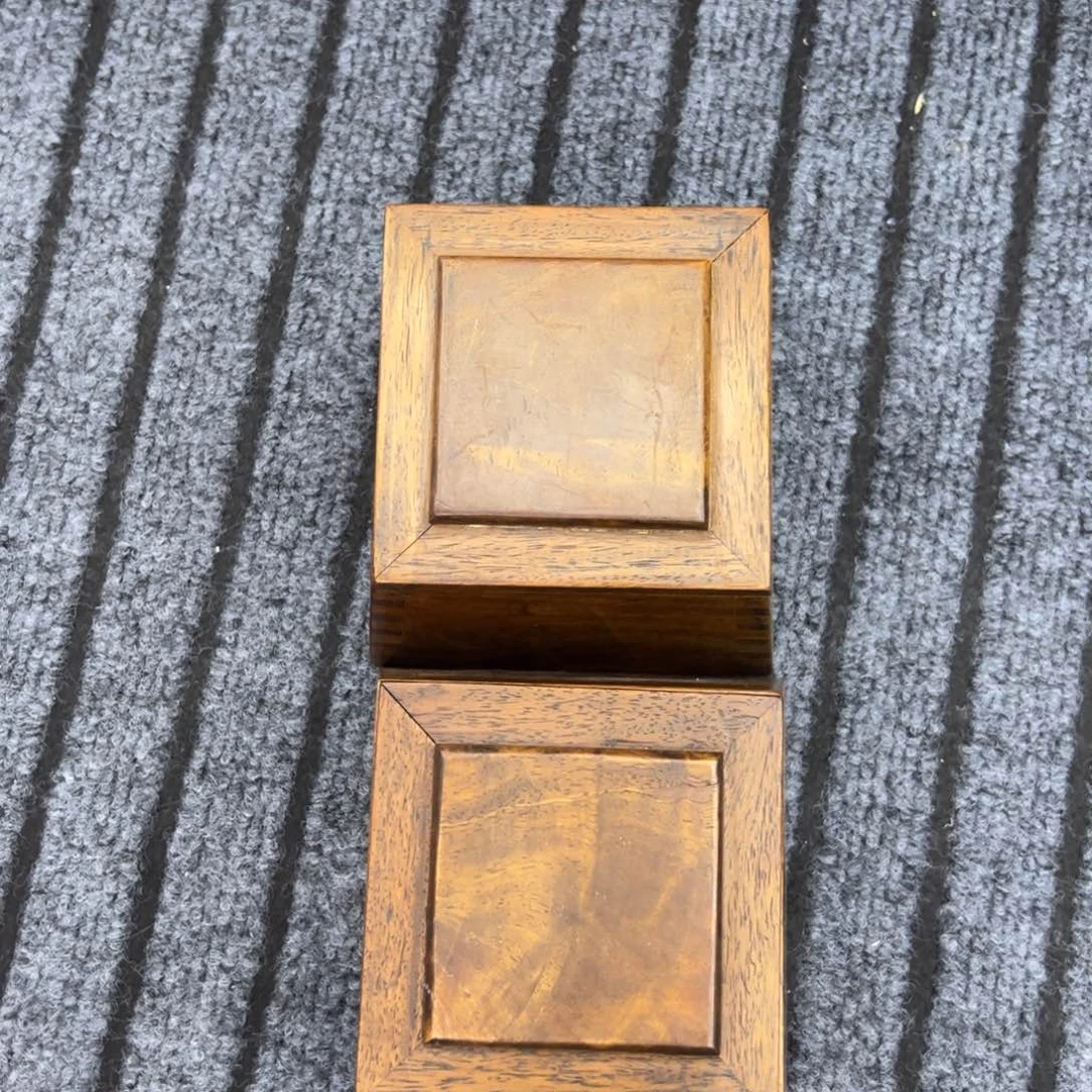悟***道红木花梨木金字塔造型扣盒