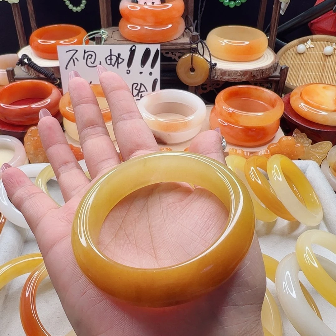 石英质玉（黄龙玉）未镶嵌手镯57.4