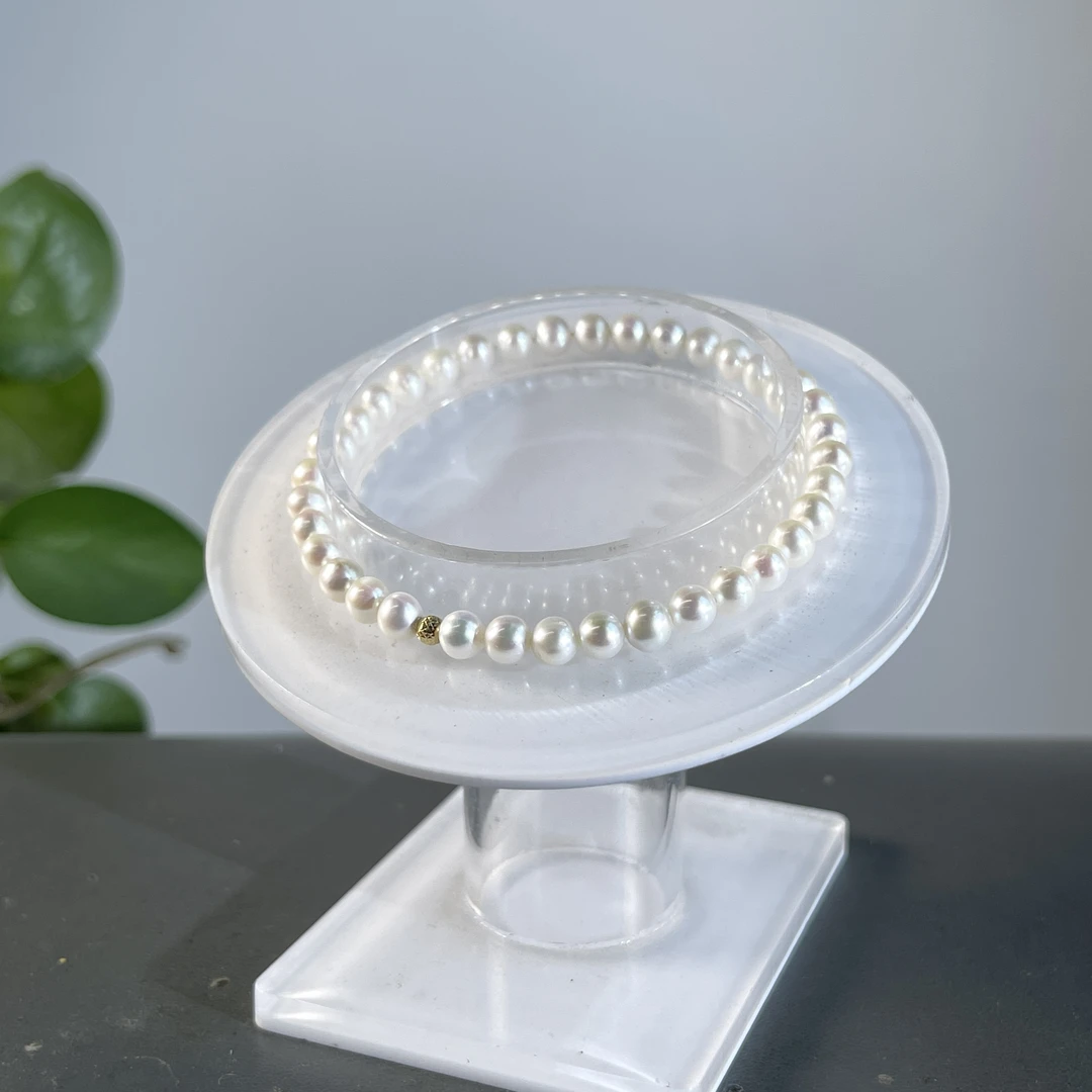 JYW25-06 淡水珍珠手链（含18K配饰）