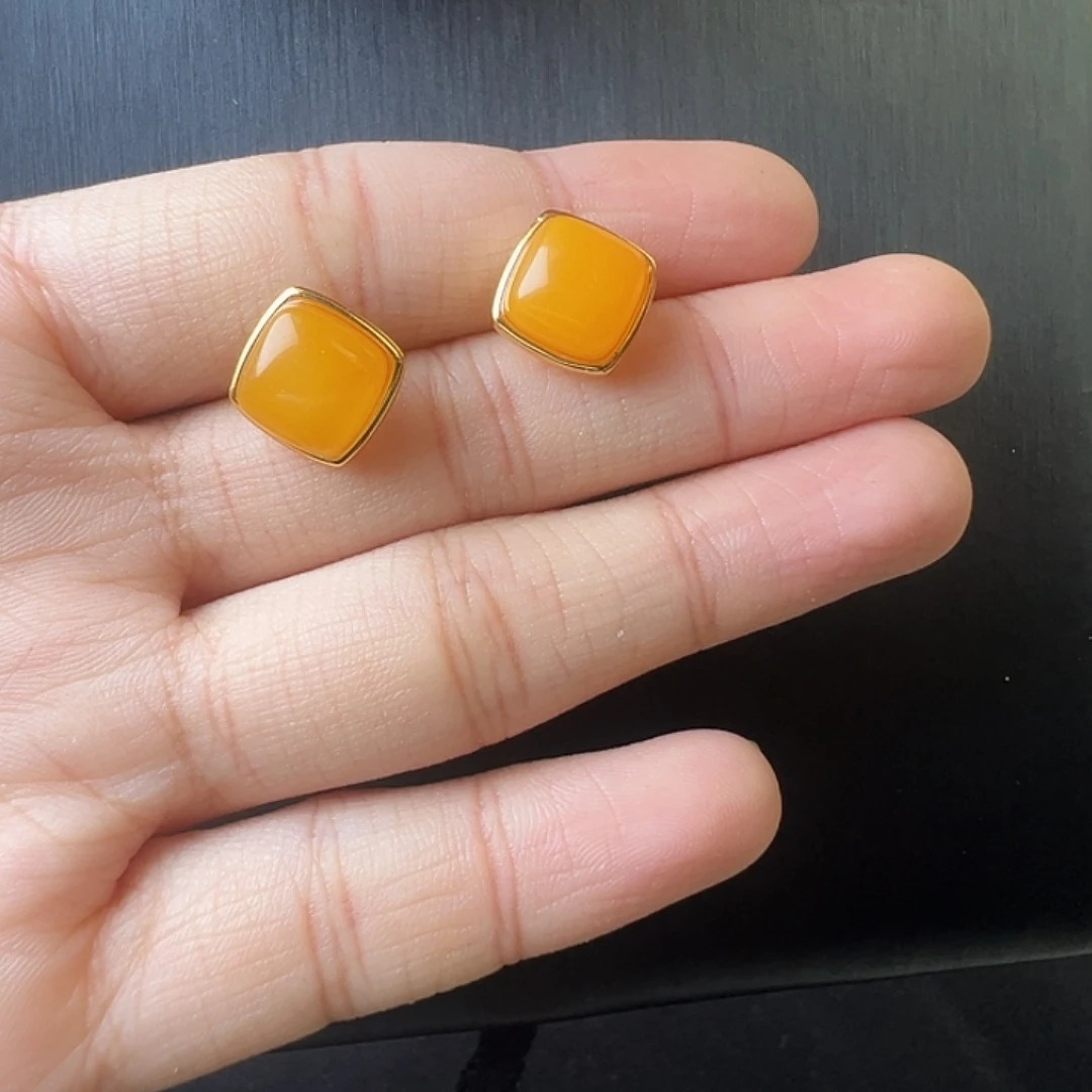 琥珀银S925镶嵌耳饰精品蜜蜡耳钉