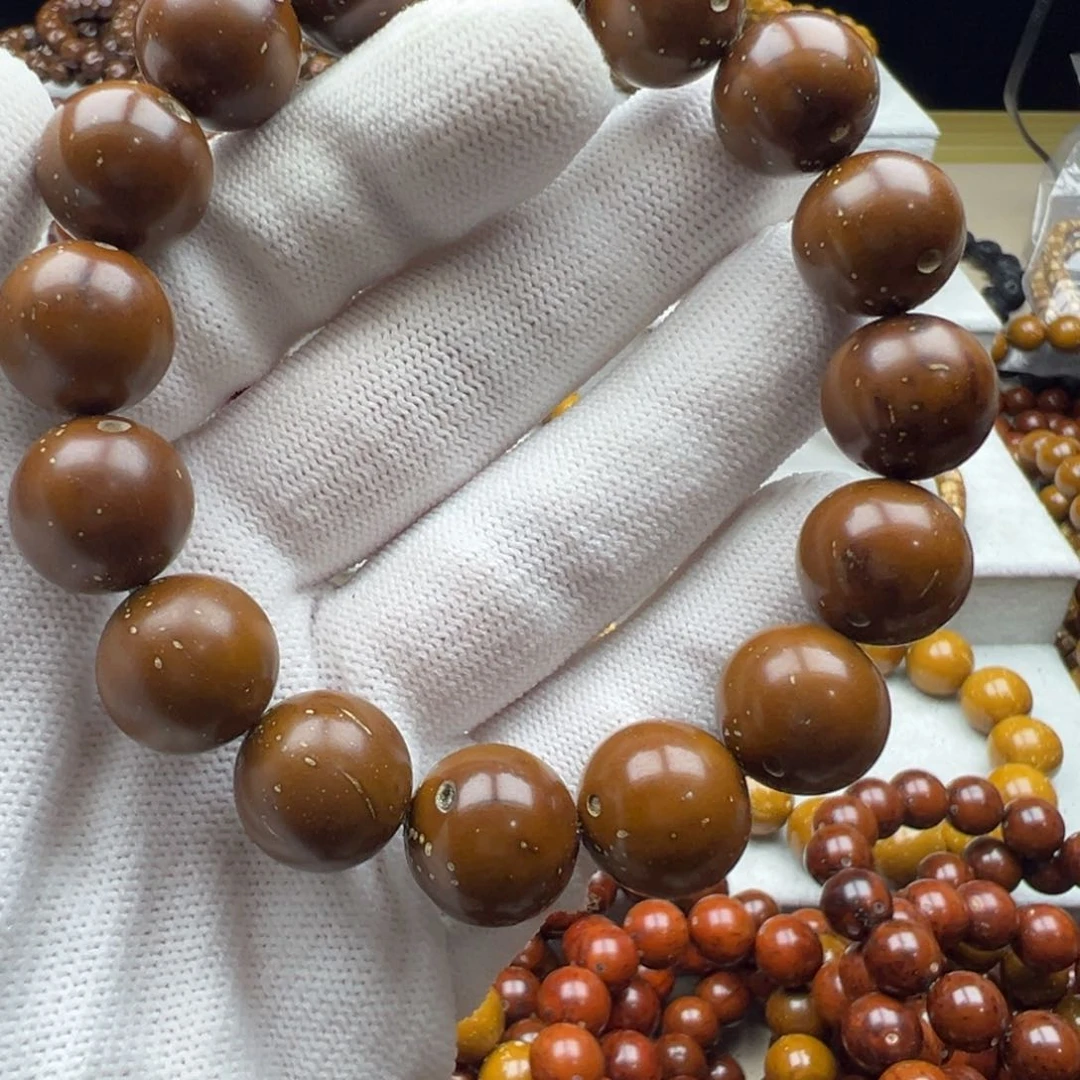 紫金鼠手串相****?紫金鼠瑕疵款闪53