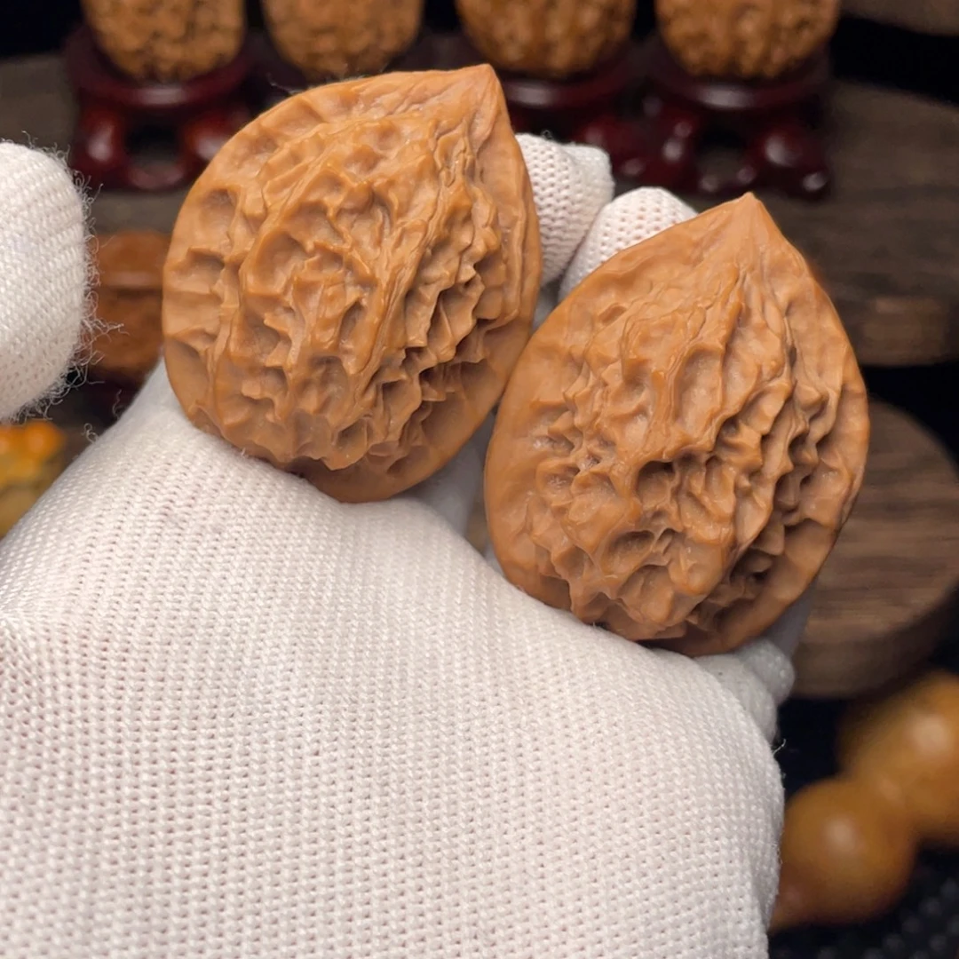 文玩核桃把件秦岭野生山魄系列新品鸡心35