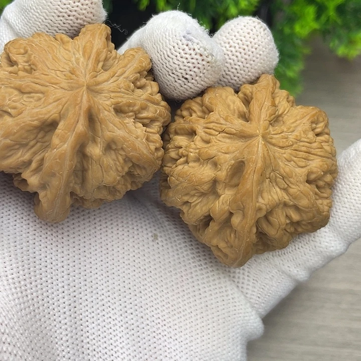 吊坠文玩核桃精品粗筋