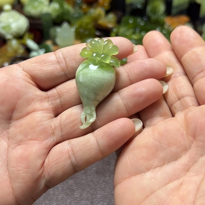 未镶嵌蛇纹石玉手链