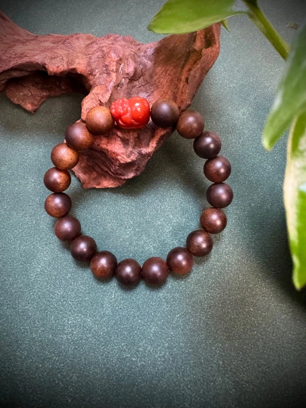 慈航 越南顺化红土沉水级1.0沉香手串南红玛瑙