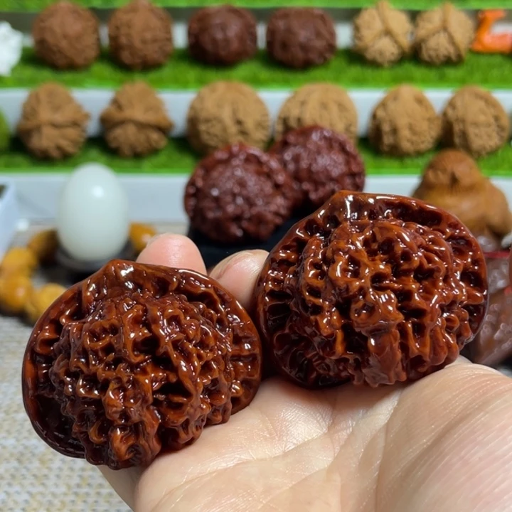 文玩核桃把件49官帽