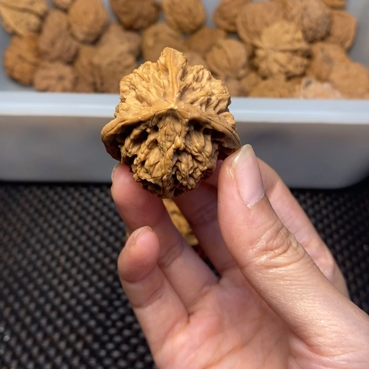 添***饭吊坠文玩核桃文玩核桃异形单只