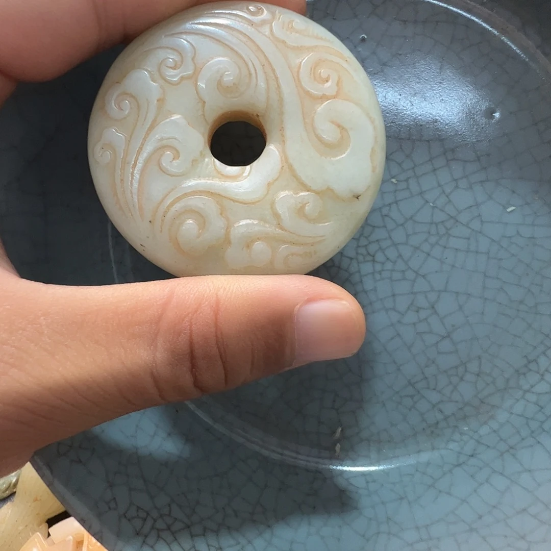 未镶嵌和田玉（糖玉）挂件
