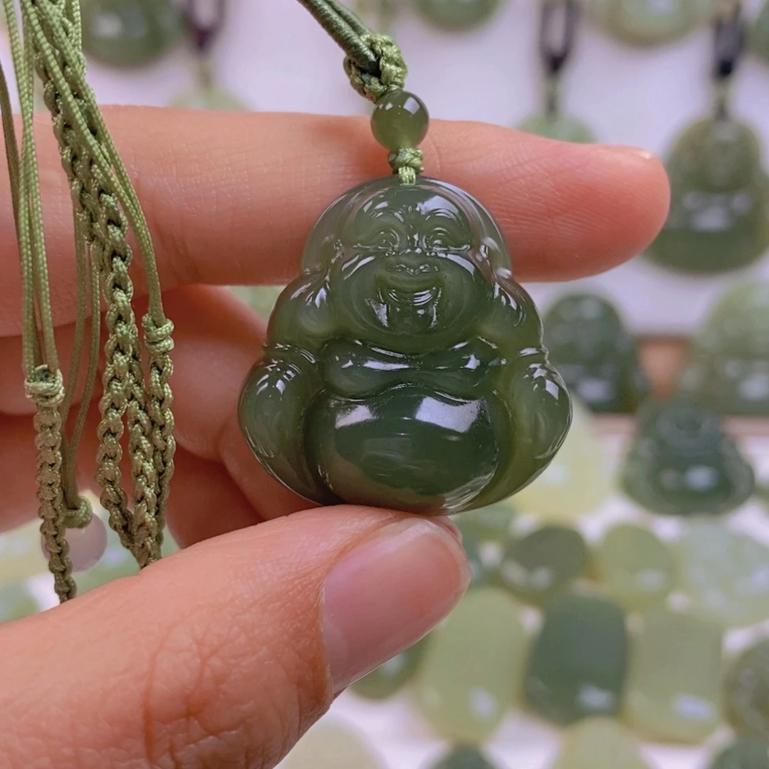 和田玉颈饰未镶嵌叫***狗