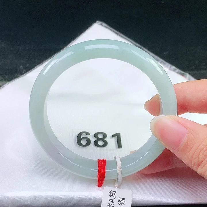 未镶嵌手镯翡翠翡翠手镯