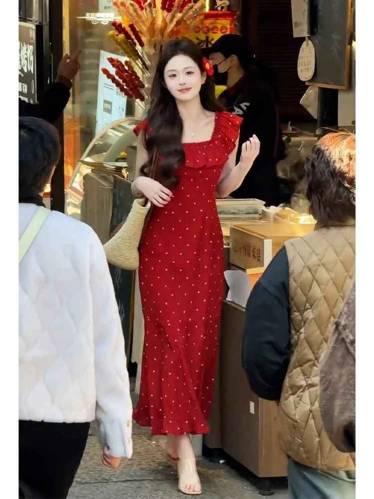 网红度假风波点修身气质显瘦女生连衣裙红色荷叶边甜美收腰鱼尾裙