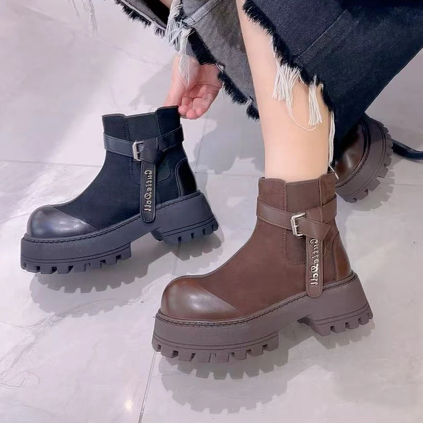 36-57洋气时尚拼接厚底加绒短靴（跟高6公分）