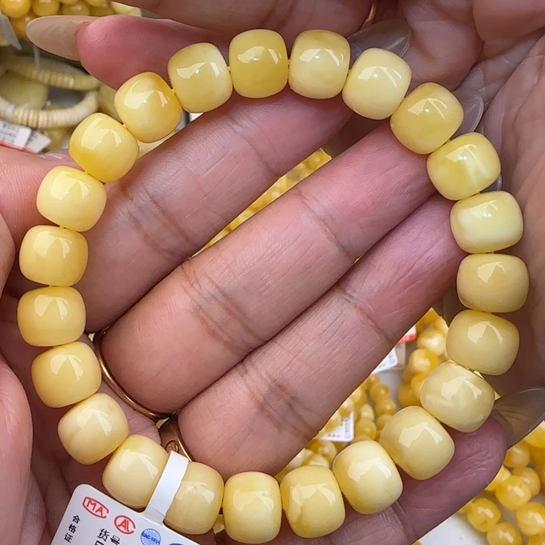 未镶嵌蜜蜡手链浓白花老型手串