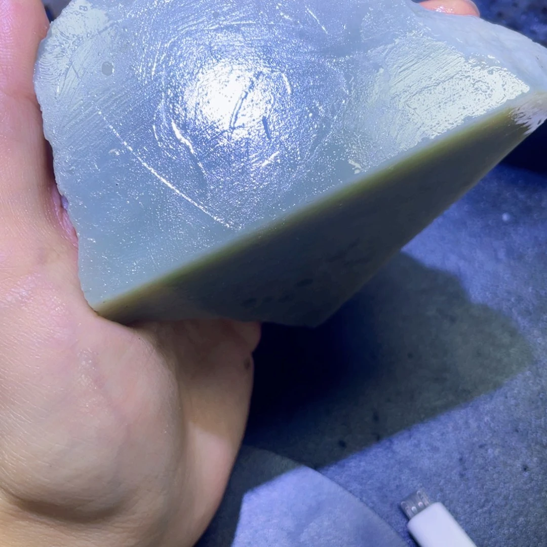 和田玉未镶嵌珠宝半成品