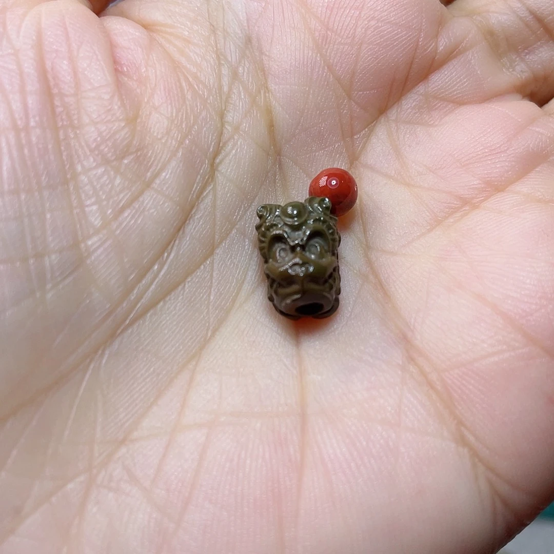 南红玛瑙未镶嵌配饰