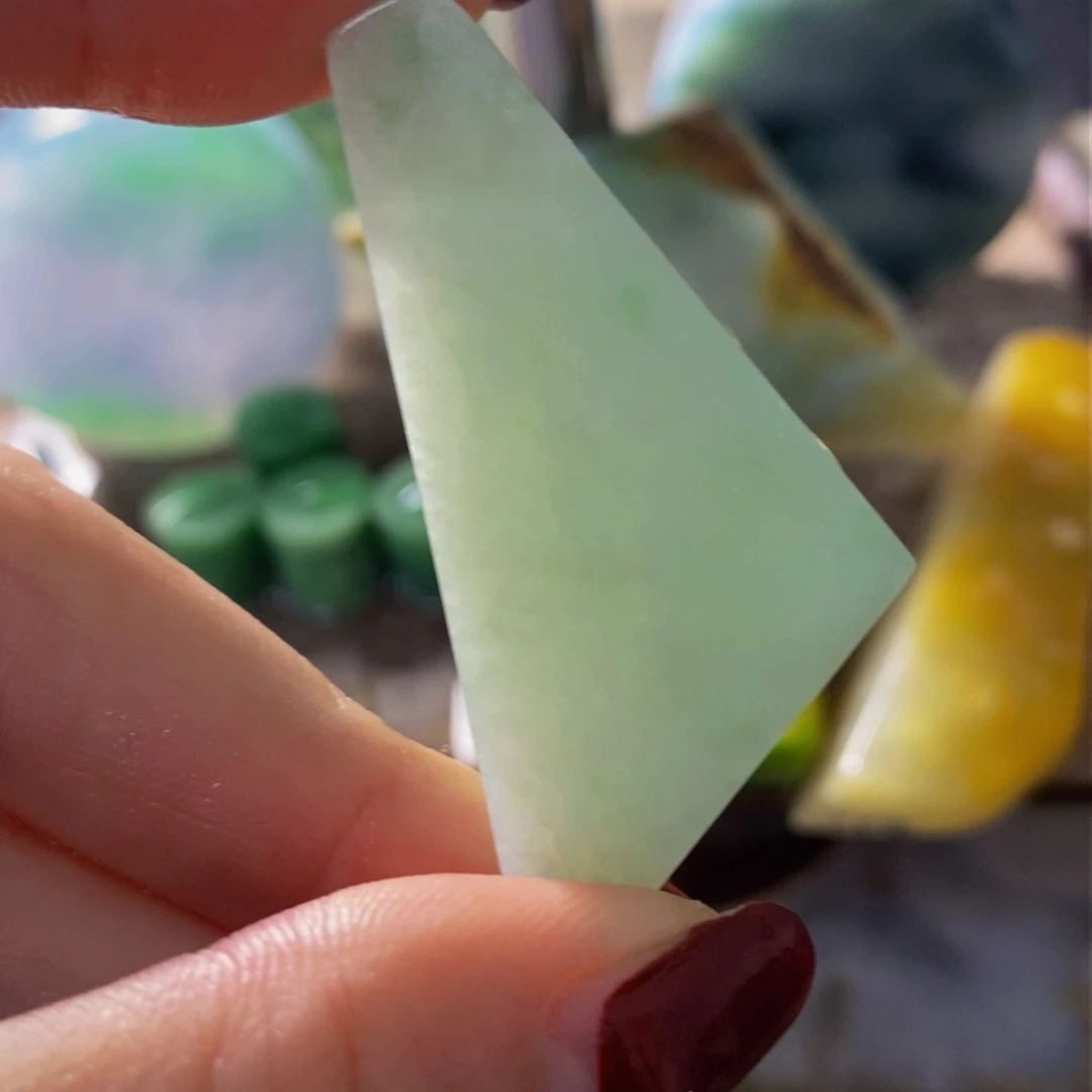 翡翠挂件未镶嵌定制