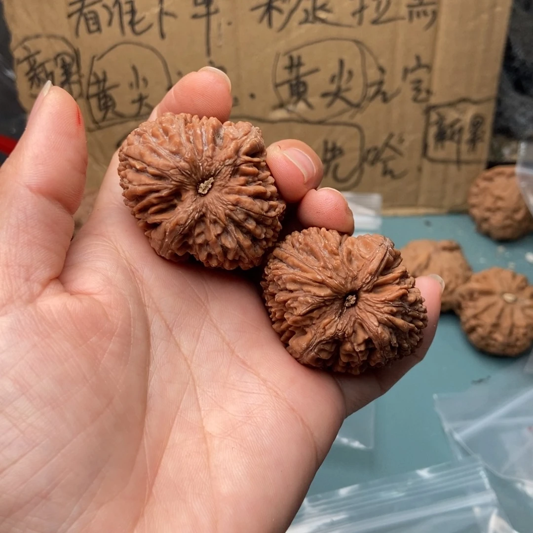x***y吊坠文玩核桃蒜头74