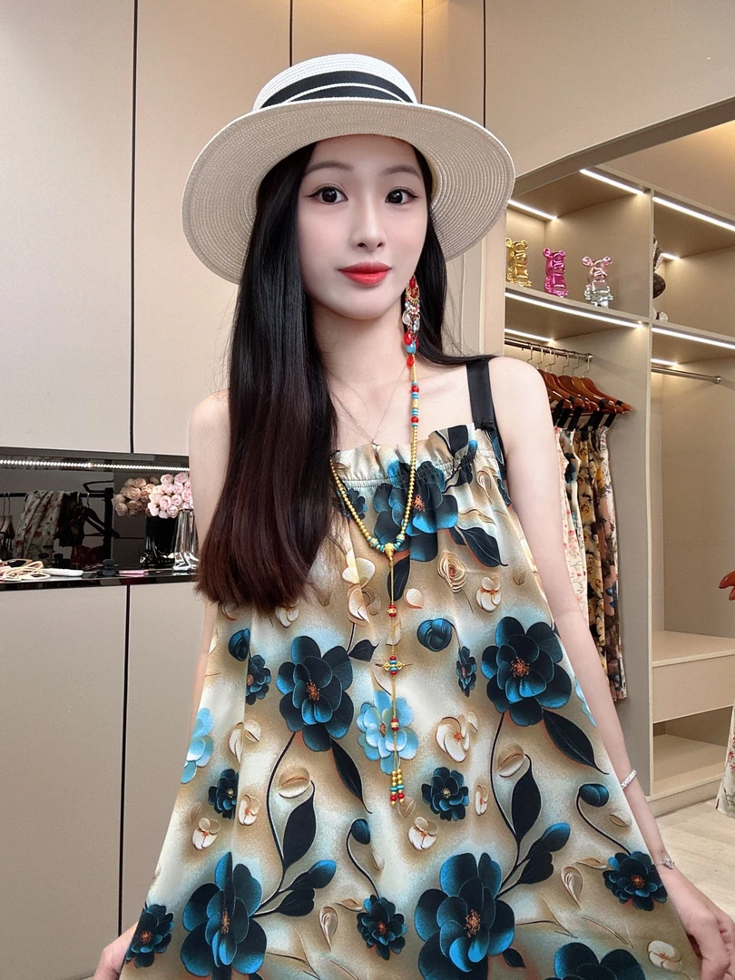 【蓝莲花】夏季性感印花吊带碎花中长款宽松时尚女装显瘦大码吊带裙
