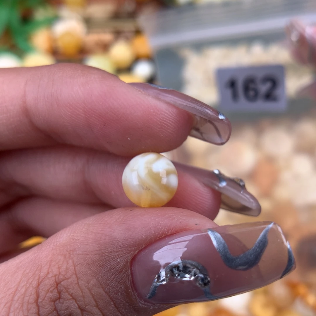 琥珀珠宝奇石未镶嵌8.5