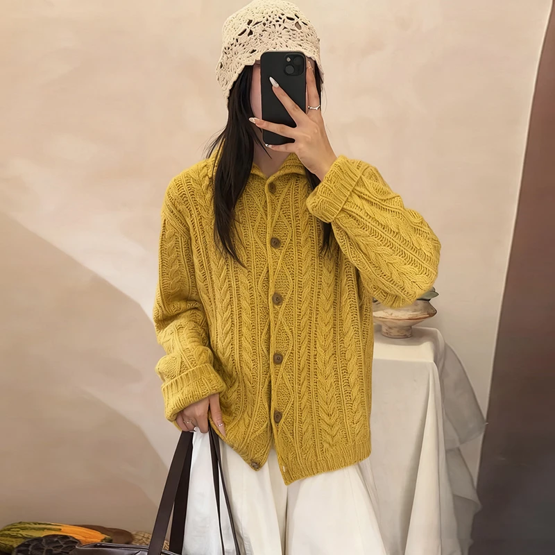 秋冬加厚麻花羊毛开衫气质粗针扭花针织开衫轻奢宽松高领绞花毛衣