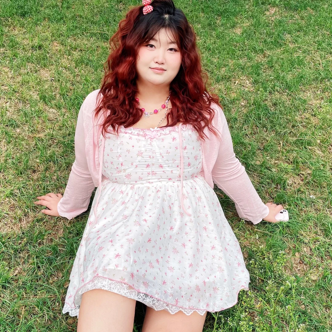 220斤大码女装胖mm法式甜美碎花显瘦吊带裙优雅气质遮肉开衫套装