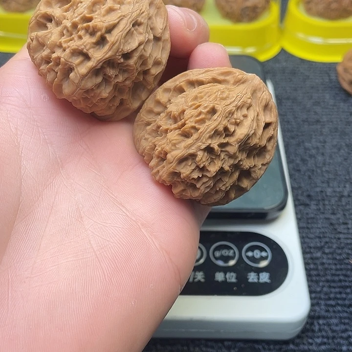 吊坠文玩核桃南疆