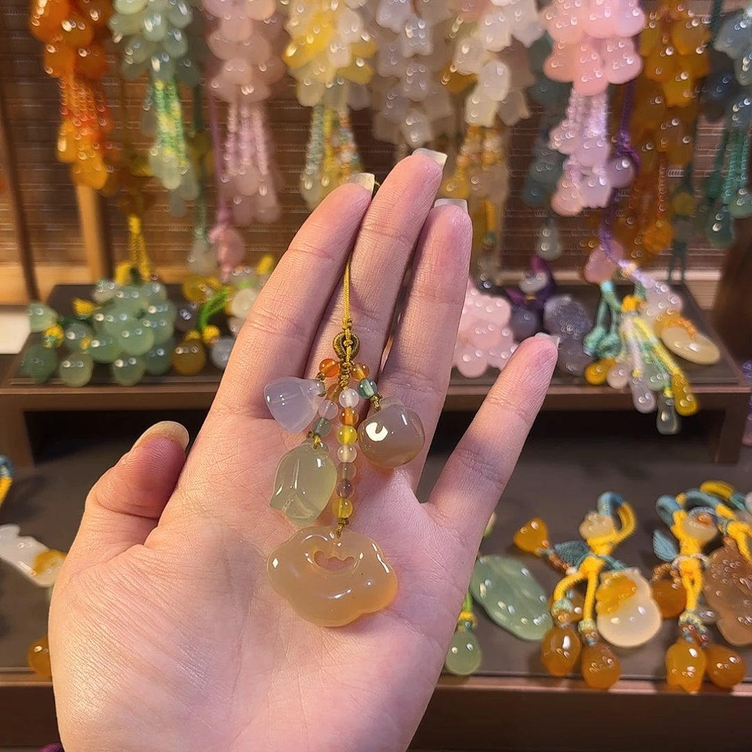 千***千玛瑙/玉髓未镶嵌车挂福利款手机链