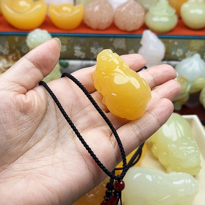 用***6石材貔貅手把吊坠